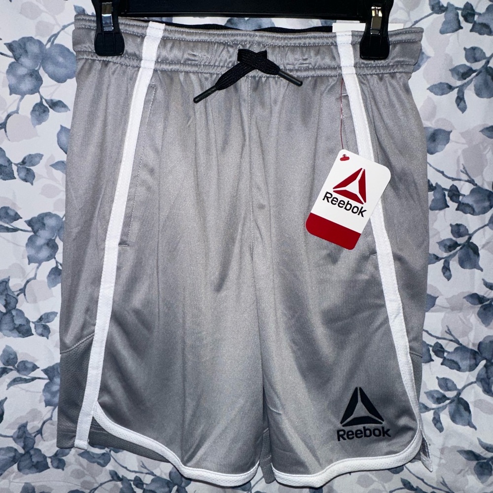 Reebok Boy Medium Gray Shorts